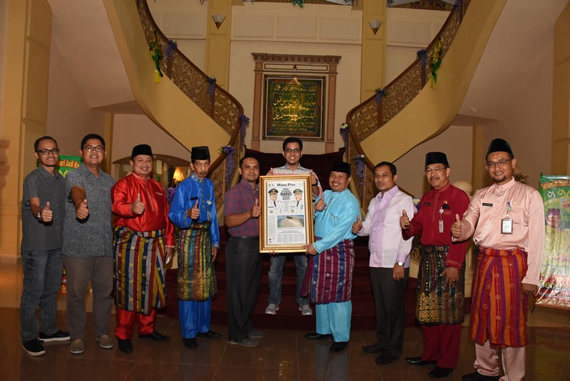 Tadi Pagi, Bupati Amril Terima Manajemen Harian Riau Pos