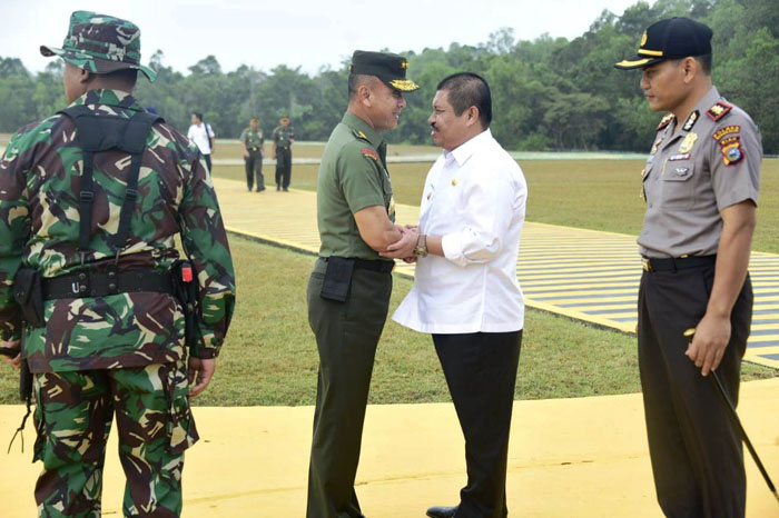 Kasad Jenderal TNI Mulyono Tiba Di Duri, Mandau