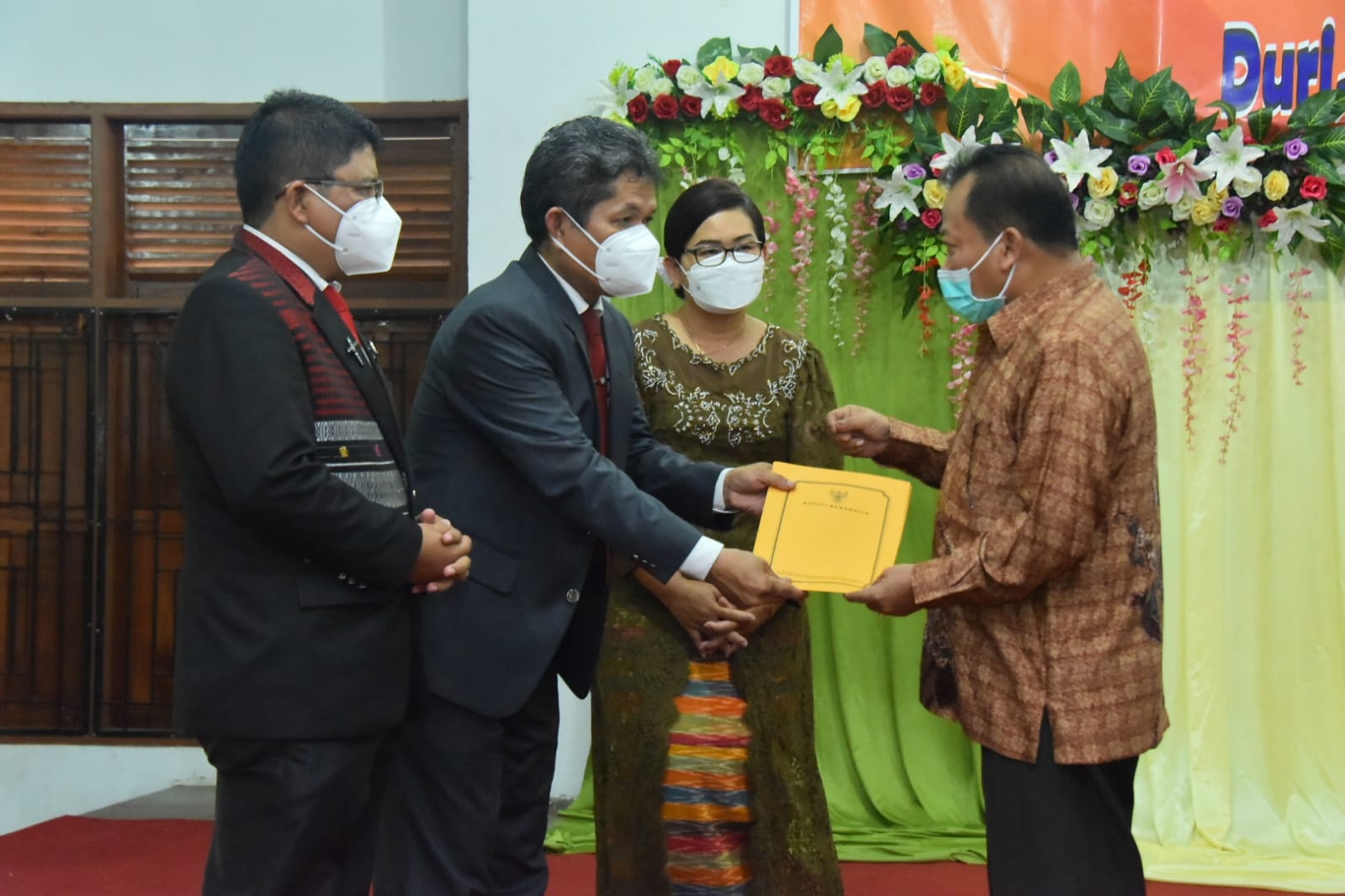 Bupati Bengkalis Hadiri Pengukuhan Pengurus Persekutuan Gereja-Gereja di Indonesia (PGI) Kabupaten Bengkalis Masa Bhakti 2021-2025