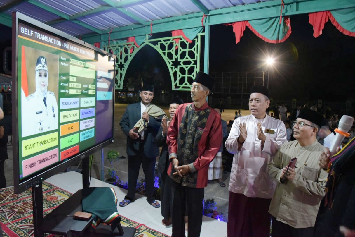 Bupati Bengkalis Luncurkan Aplikasi siCashless di Ponpes Modern Nurul Hidayah