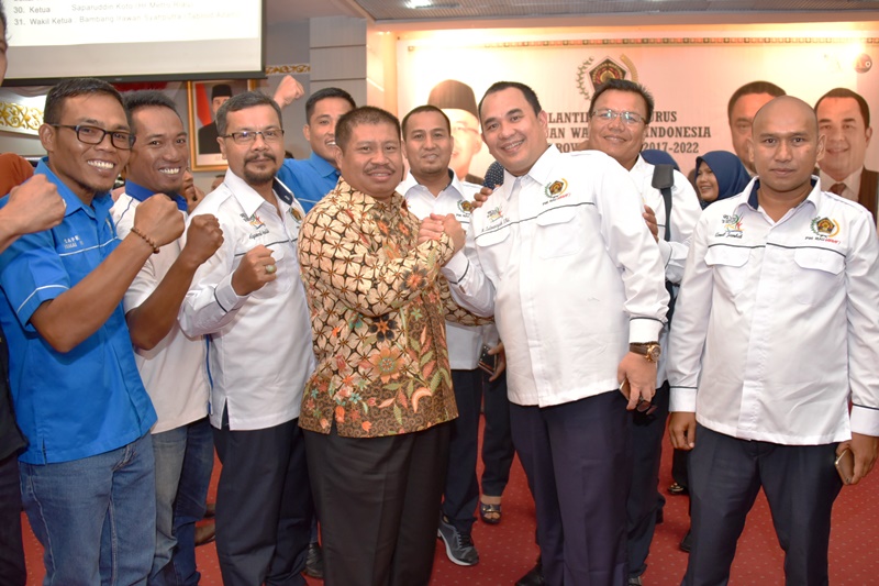 Amril Optimis Zulmansyah-Amril Mampu Wujudkan PWI Riau “HEBAT”