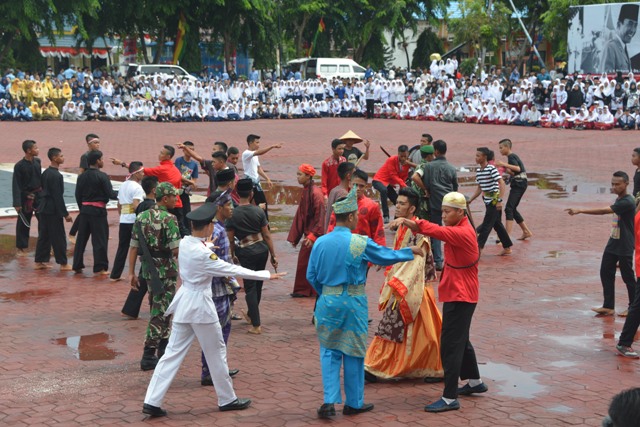 Drama Perjuangan Masyarakat, Meriahkan HUT ke-72 RI di Bengkalis